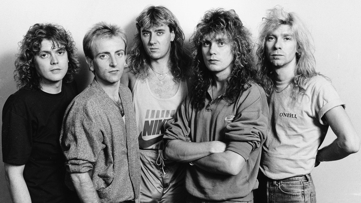 def-leppard-s-landmark-pop-rock-album-hysteria-turns-30-years-old